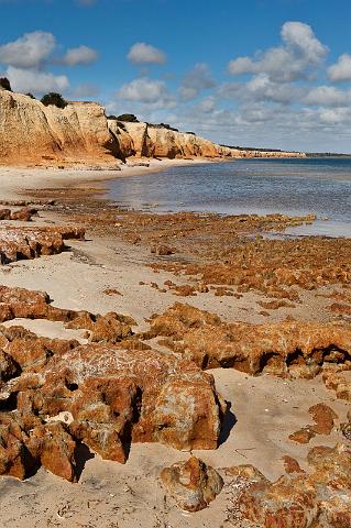 182 Kangaroo Island, red banks.jpg